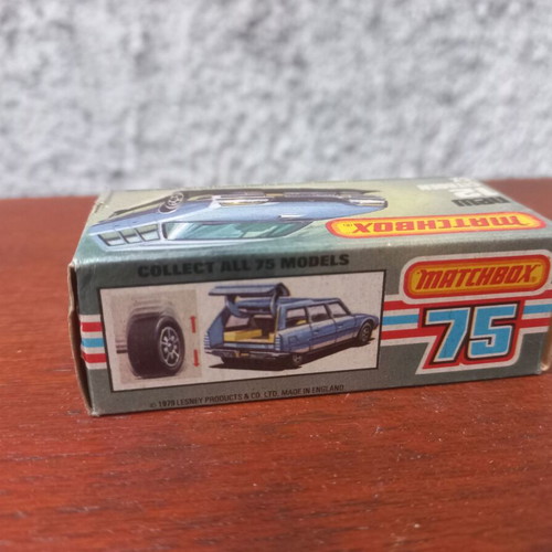 Matchbox No. 12 Citroen CX toy car like new, 1970s