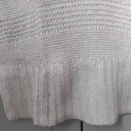 Tally Weijl knitted sweater white like new, size L