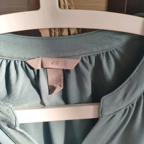 H&M medium shirt used