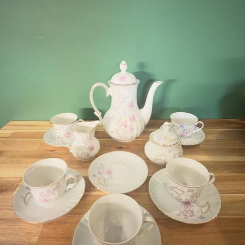 WUNSIEDEL BAVARIA porcelain tea set like new