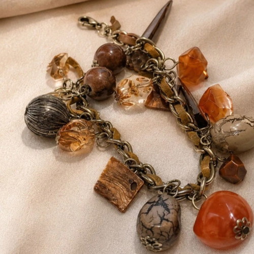 Brown bracelet like new, beige and brown colors