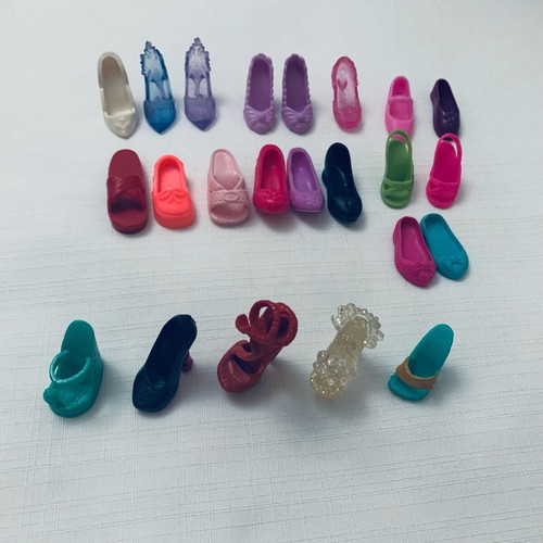 Large single doll shoes for Monster High and Disney dolls like new