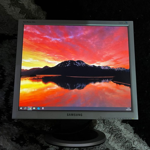 Οθόνη υπολογιστή Samsung SyncMaster 920N 19" σαν καινούργιο