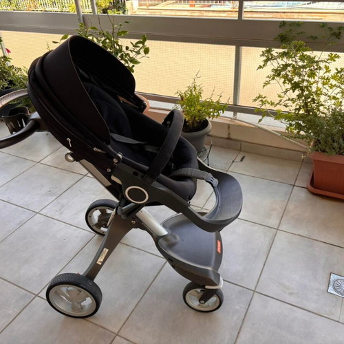 Stokke Baby Stroller and Car Seat like new