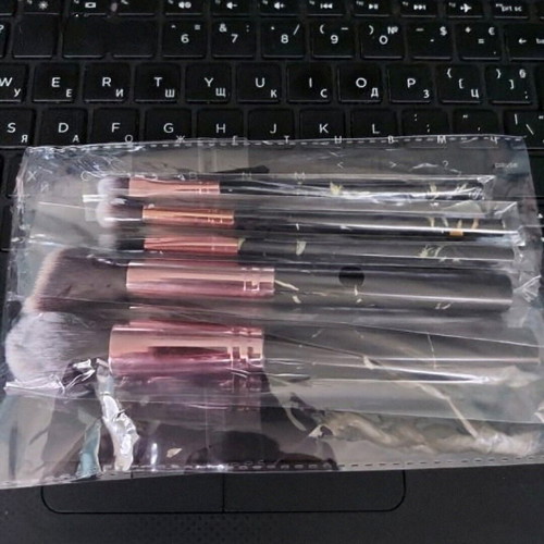 Makeup brush set new, two different sets