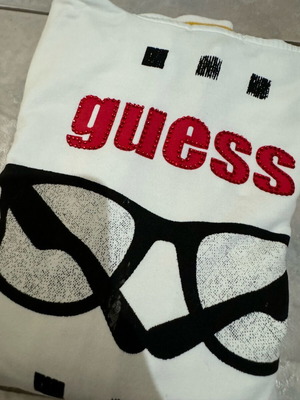 Guess jacket medium like new, white and red