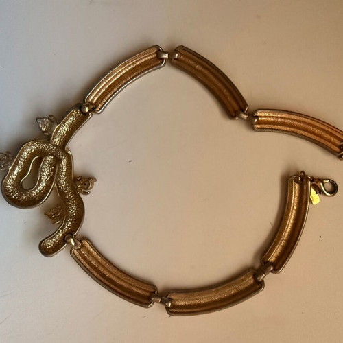 Impressive snake necklace and clip-on earrings set, gold tone