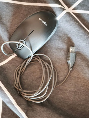 Logitech M-u0026 Wired Mouse like new wired mouse
