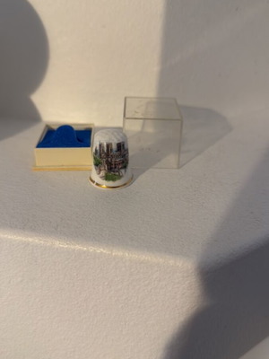 Porcelain thimble new from England