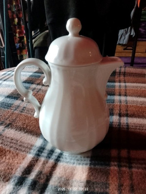 Schonwald ceramic teapot used, elegant and simple