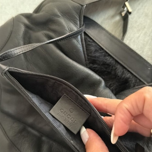 Gucci Jackie vintage black medium shoulder bag with fur lining