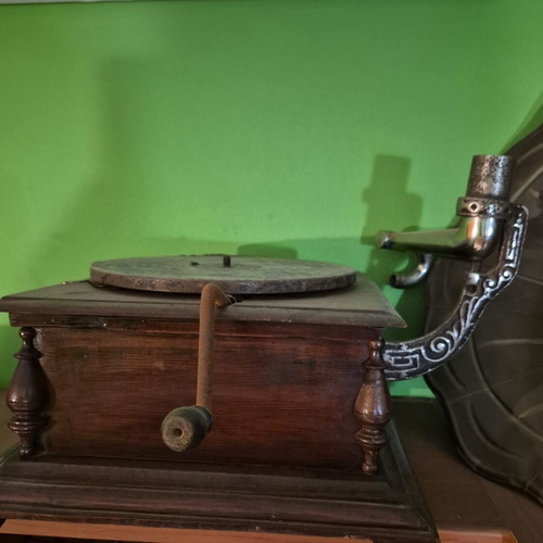 Wooden gramophone collectible, hand-crank operation, like new