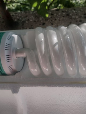 CFL light bulbs 125W E27 new, pack of 2