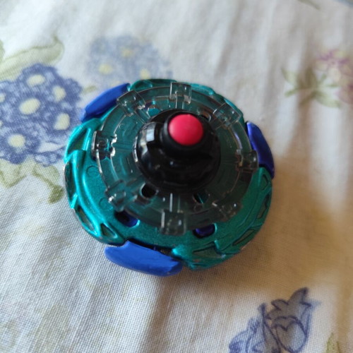 Beyblade Wing Pegasis like new