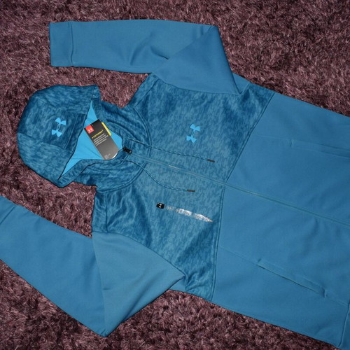 Under Armour XStorm sports top new, size L, blue