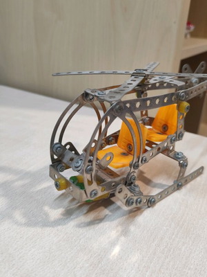 Helicopter model used, metal