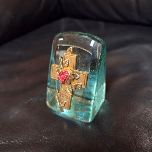 Masonic Rose Cross decorative piece new, blown glass with brass