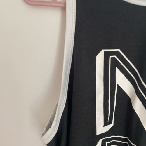New Balance sleeveless top like new, black and white, XS