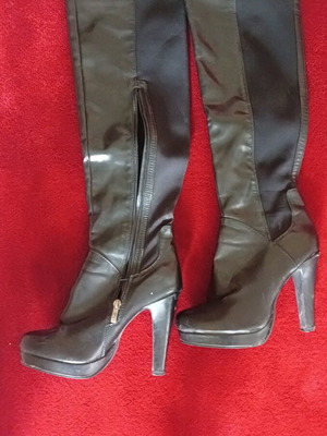 Knee-high boot used, size 40, black