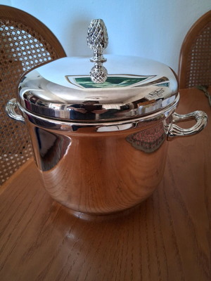 Silver-plated ice bucket new with packaging box