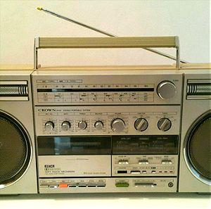 Ραδιοκασετόφωνο ( VINTAGE ) CROWN - JAPAN  σπάνιο ,πληρώς λειτουργικό πολύ καλό ήχο