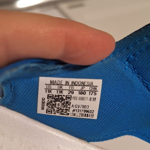 Adidas Adilette kids sandals blue and white