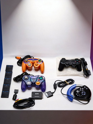 Peripherals lot for PlayStation 2 and GameCube like new