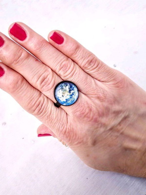 Cabochon ring Planet Earth new stainless steel