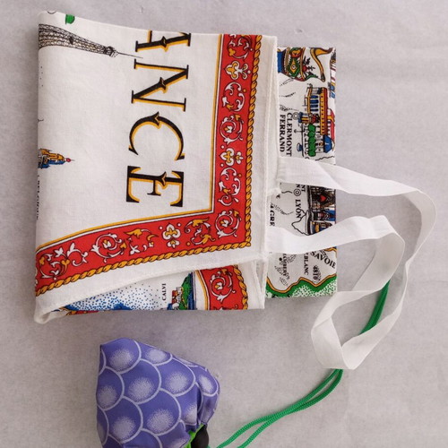 Apron France with gift foldable shopping bag, new