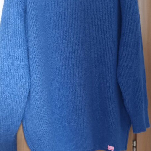 Karavan sweater like new, blue-purple
