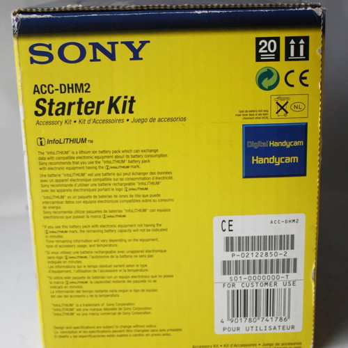 Sony Starter Accessory Kit Handycam ACC DHM2 Battery NP FM50 Hi8 HMP καινούργιο