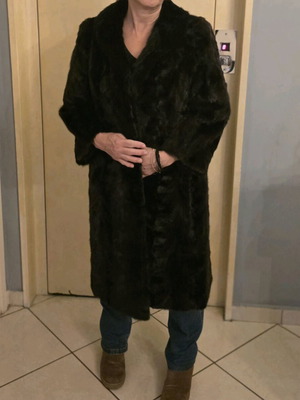 Vison coat black like new with trouser sleeves