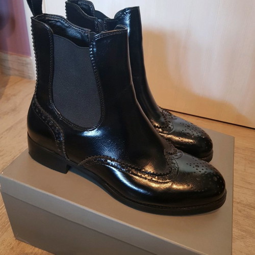 Migato brogue boots new, black, size 39