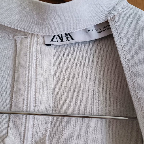 Zara blouse white like new, size S