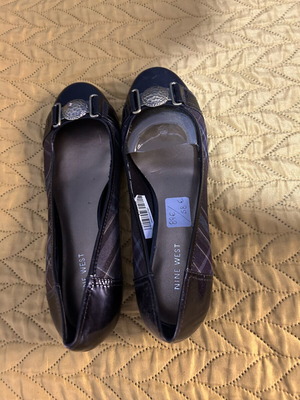 Nine West loafers like new, size 38.5, brown with metal detail