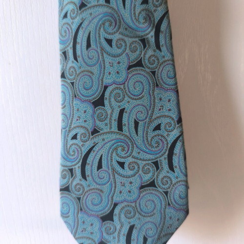 Men's silk Spanish tie like new