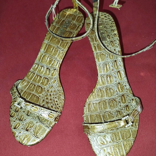 Exe women's sandals used, size 39, gold color, 6cm heel