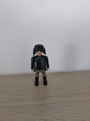 Φιγούρα Playmobil σε υπεράριστη κατάσταση