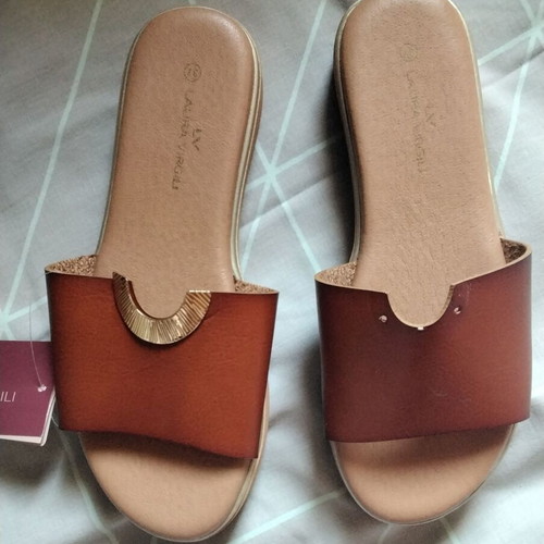 Sandals size 37 new, beige and brown with metal detail