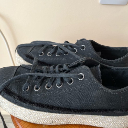 Converse All Star women's athletic shoes like new, size 39, black