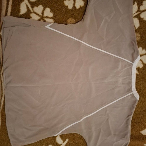 Women's blouse with buttons like new, size L and XL, white and beige