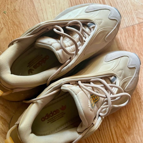 Adidas sport shoes beige size 38 used in very good condition