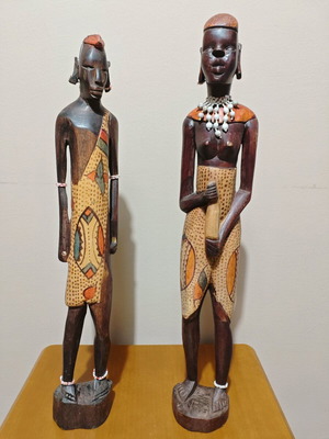 African wood carvings used 60-62 cm