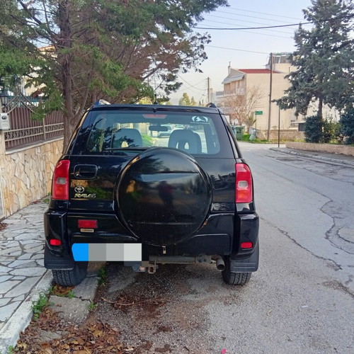 Toyota RAV 4 used 2003 SUV manual with LPG and tow bar