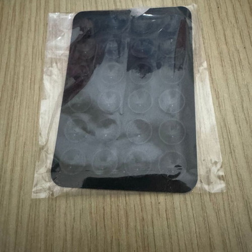 Mobile phone suction cup holder, new, silicone, 8 x 5.5 cm