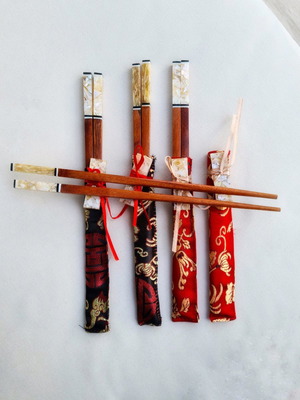 Vintage chopsticks set new, 4 pieces with resin handles and cases