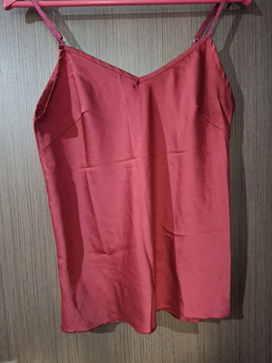 Luigi Bordeaux Strap Top like new, size M