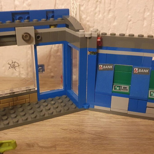 Lego Super Heroes 76082 ATM Heist Battle used without instructions
