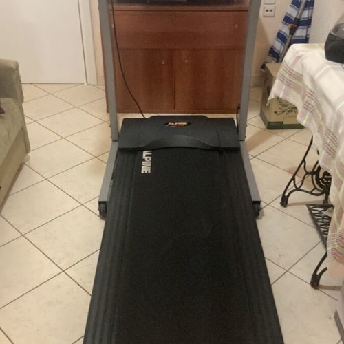 Alpine Corina treadmill used, needs repair or for parts