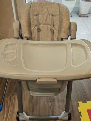 Joie Multiply 6in1 Multi-Mode Highchair like new